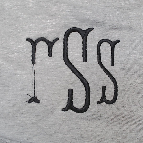 BLOOPER KIDS: Monogrammed Baby Bib