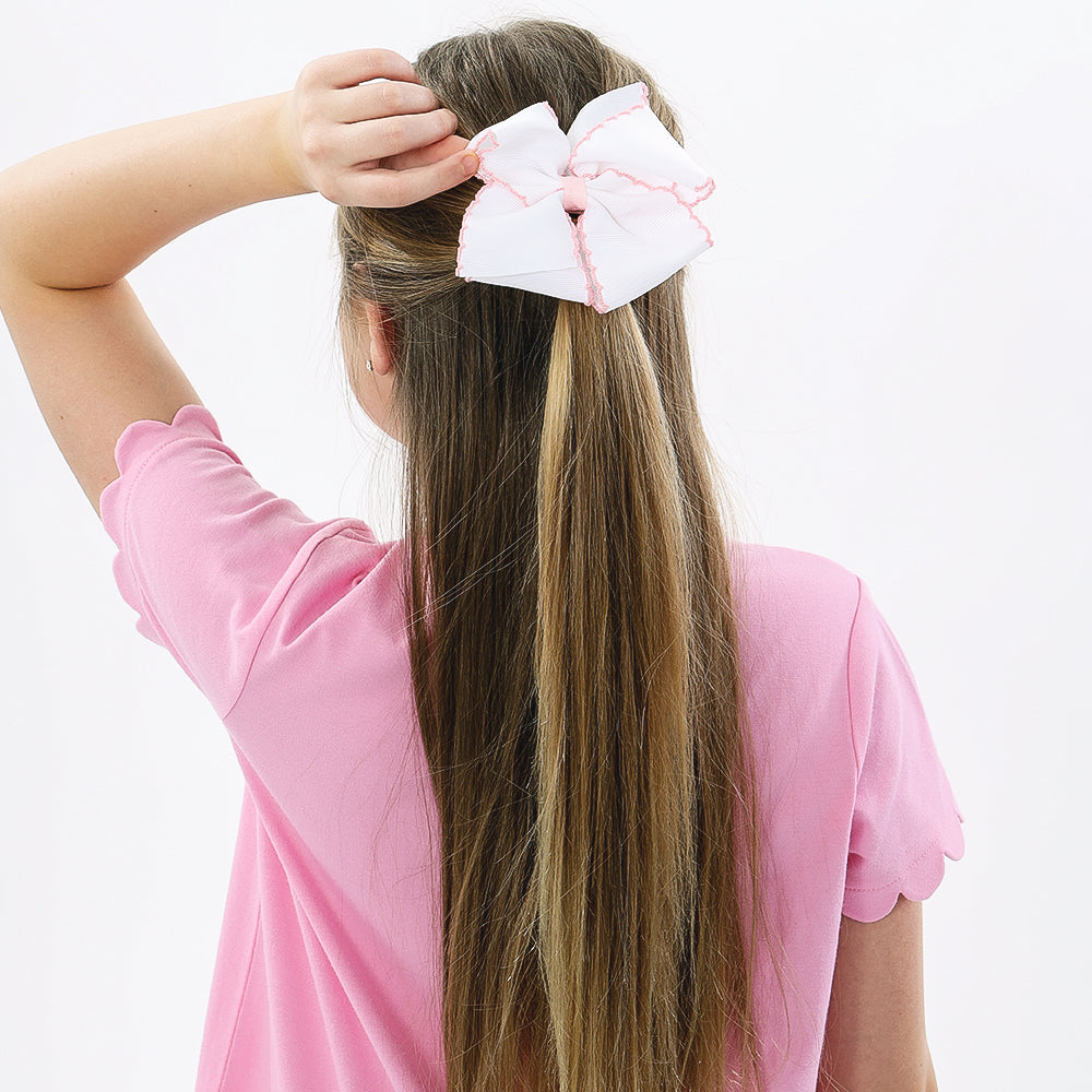 white hair bow