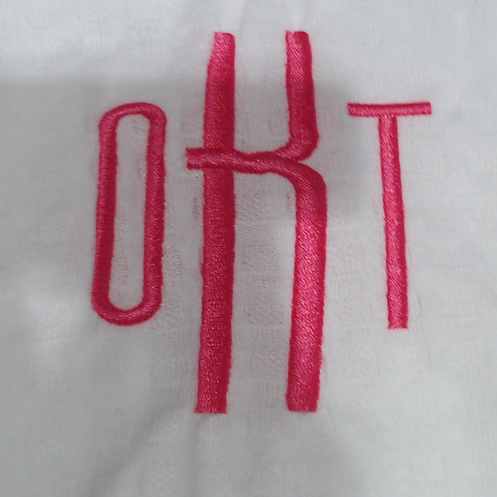 BLOOPER CLOTHING: Monogrammed Scalloped Robe