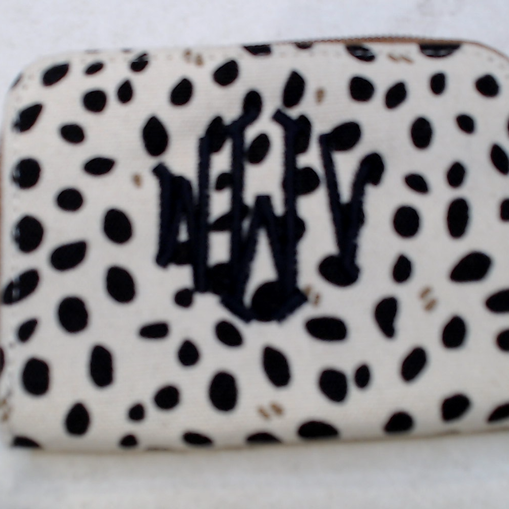 BLOOPER ACCESSORY: Monogrammed Keychain Wallet