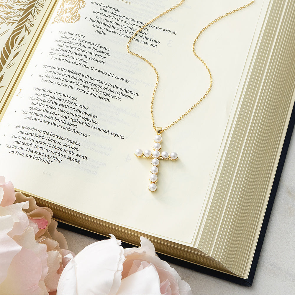 Simple Pearl Cross Necklace | Marleylilly