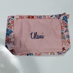 BLOOPER ACCESSORY: Monogrammed Essentials Pouch