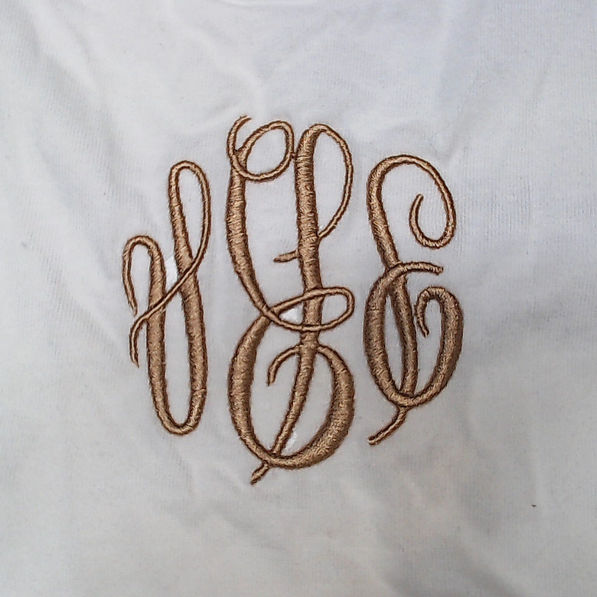 BLOOPER KIDS: Monogrammed Baby Bib