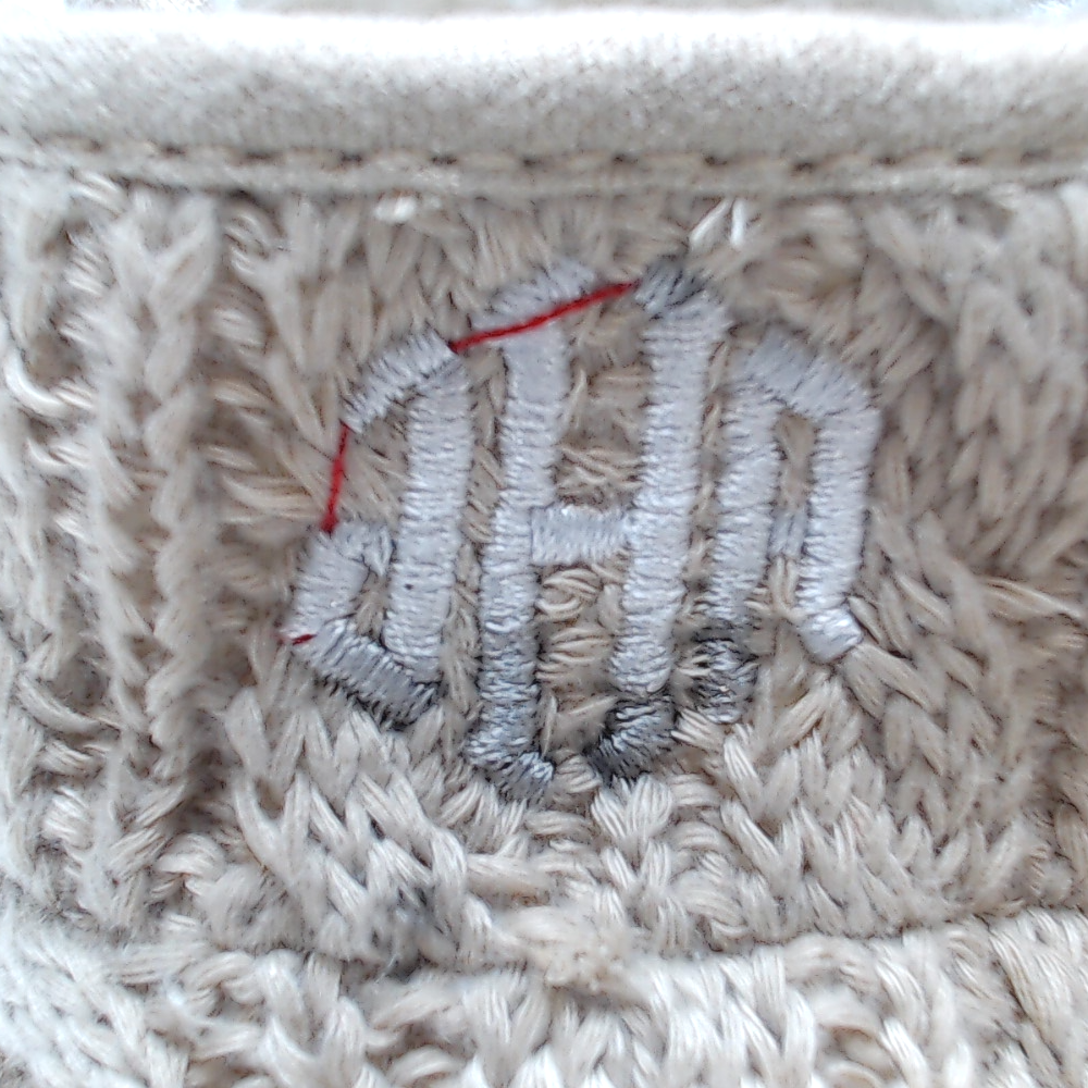 BLOOPER KIDS: Monogrammed Baby Booties
