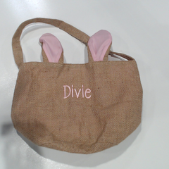 BLOOPER KIDS: Monogrammed Bunny Easter Basket