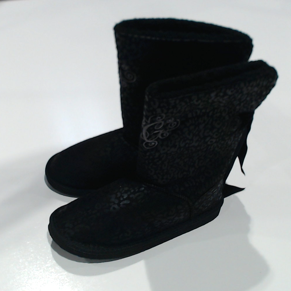 BLOOPER SHOES: Monogrammed Sherpa Tie Booties