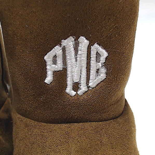 BLOOPER KIDS: Monogrammed Baby Booties