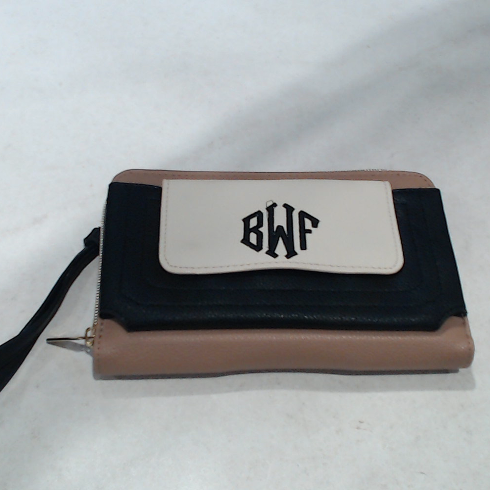 BLOOPER ACCESSORY: Monogrammed Phone Wallet Wristlet