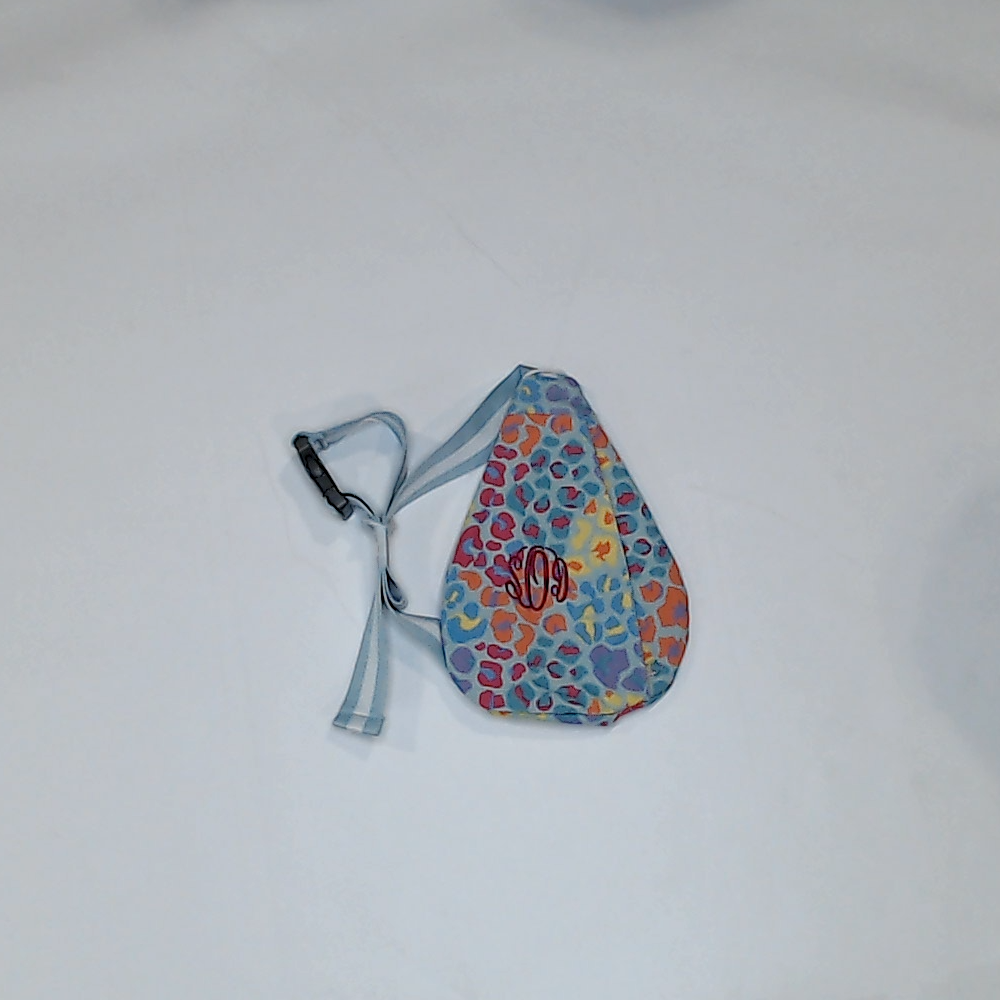 BLOOPER KIDS: Monogrammed Kids Sling Pack
