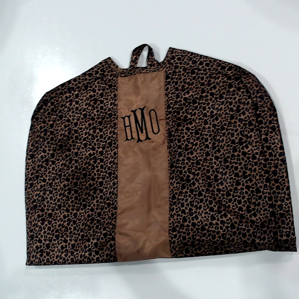 BLOOPER BAG: Monogrammed Packable Garment Bag