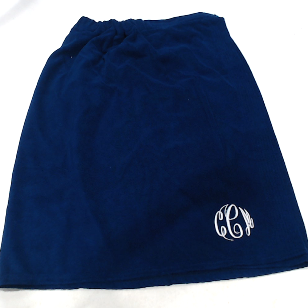 BLOOPER ACCESSORY: Monogrammed Towel Wrap