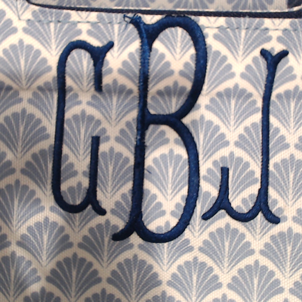 BLOOPER ACCESSORY: Monogrammed Casserole Carrier