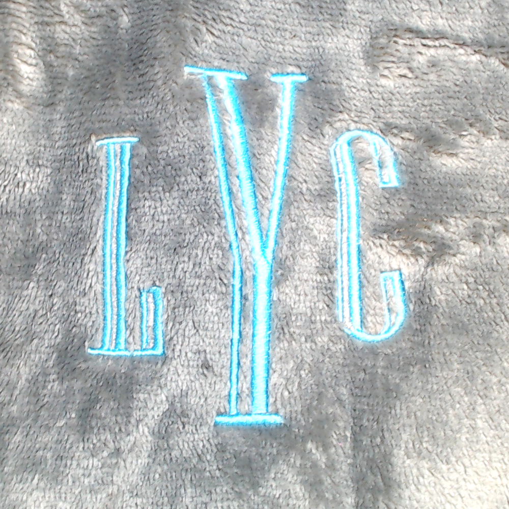 BLOOPER KIDS: Monogrammed Kids Blanket Hoodie