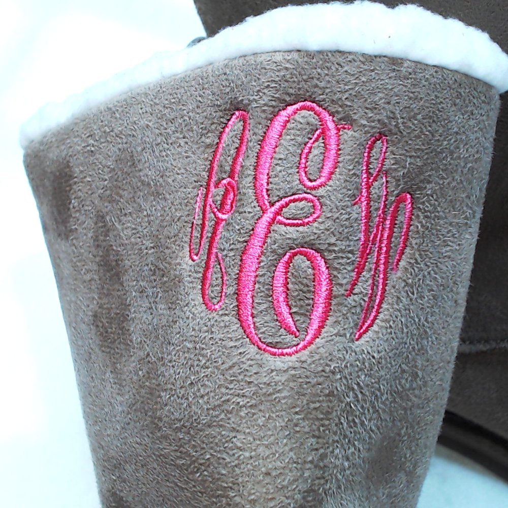 BLOOPER SHOES: Monogrammed Kids Sherpa Tie Booties