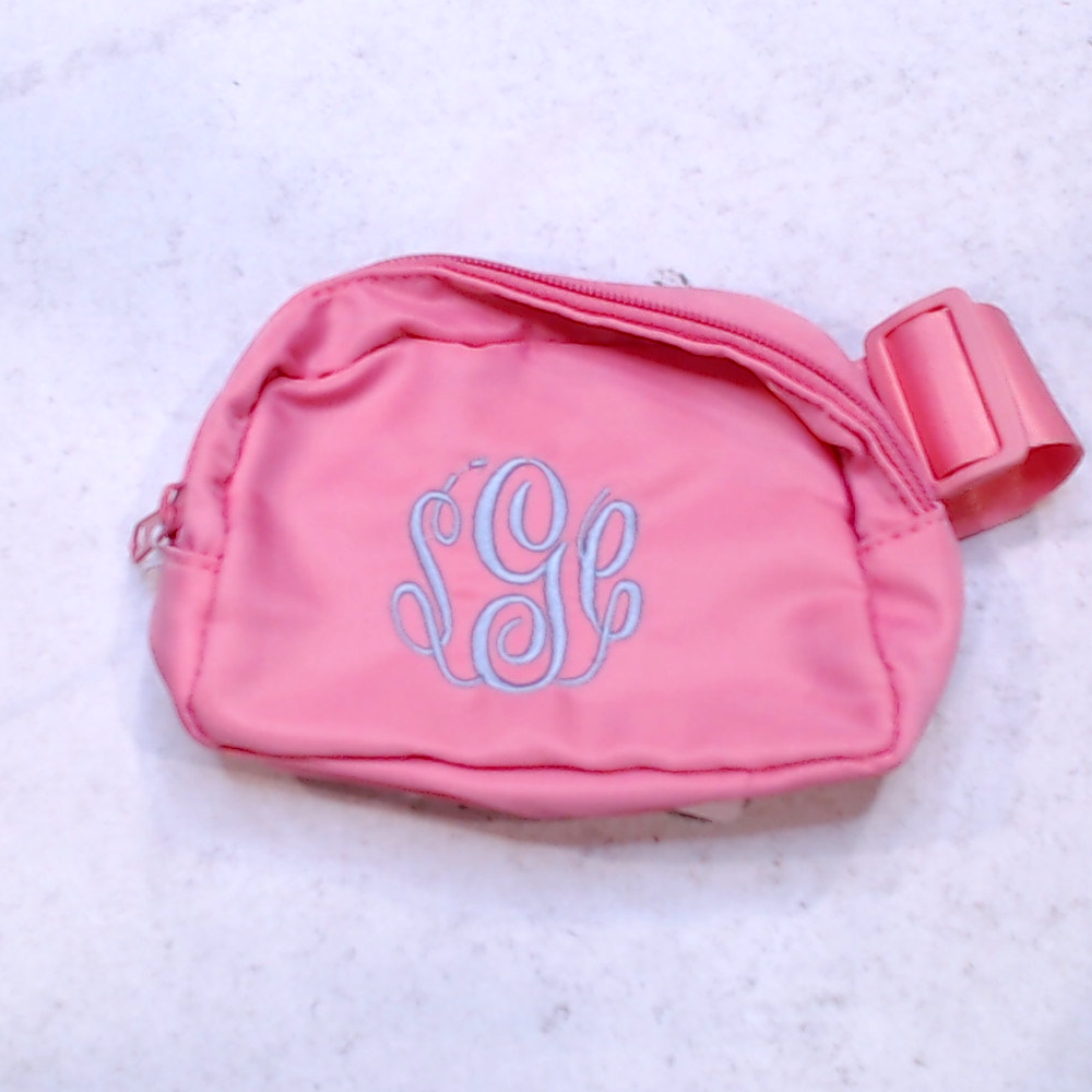 BLOOPER KIDS: Monogrammed Kids Belt Bag