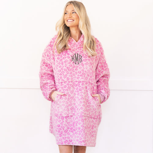 [Ashley] close up of girl wearing pink cheetah monogrammed blanket hoodie