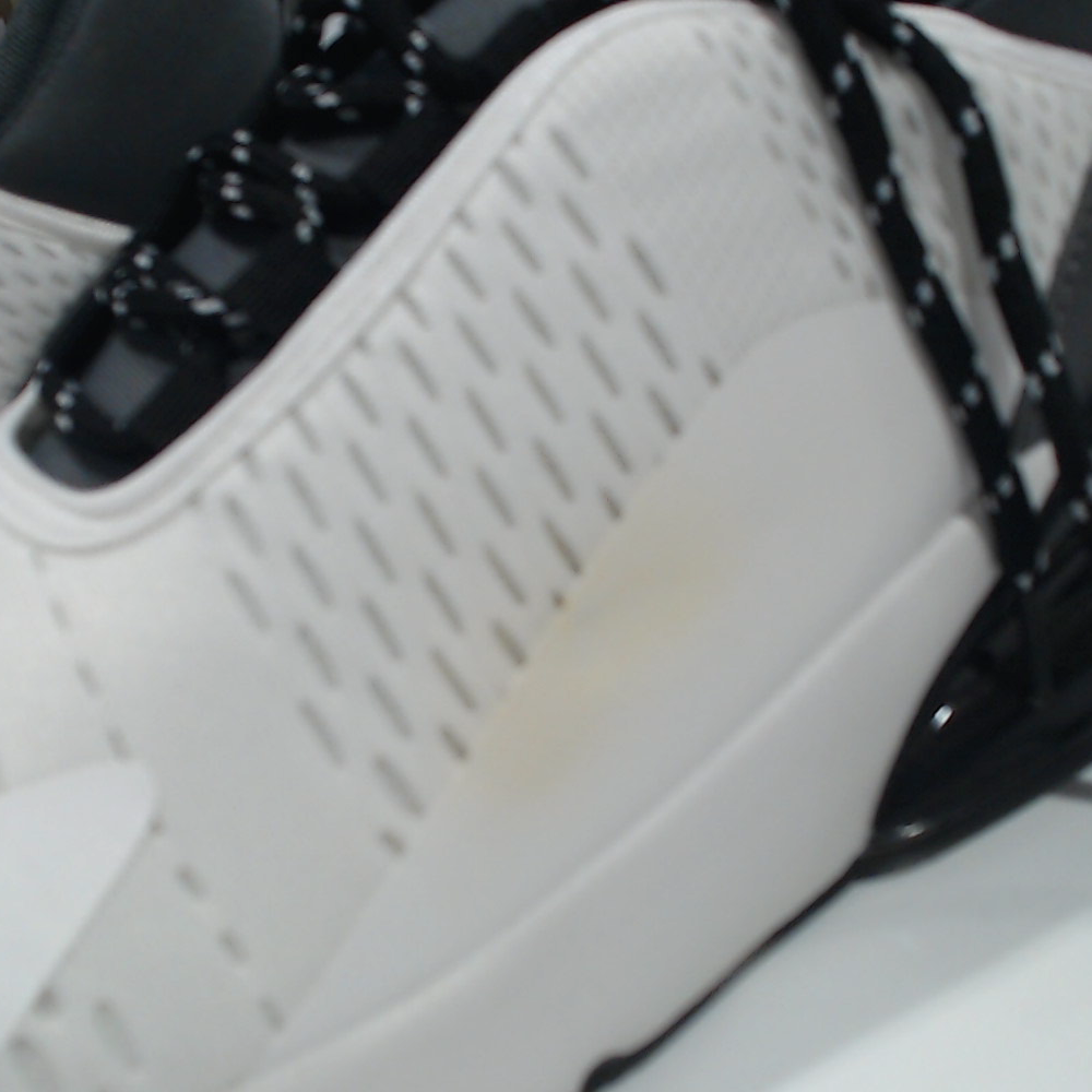 BLOOPER SHOES: BLANK  Sneakers